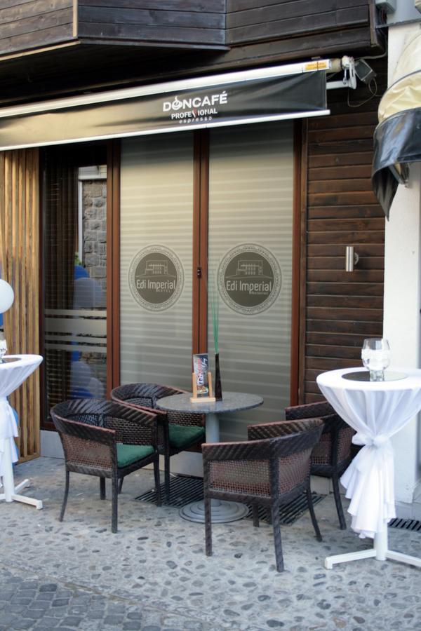 Saray Hotel Prizren Exterior foto