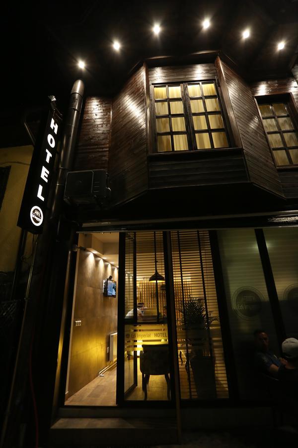 Saray Hotel Prizren Exterior foto