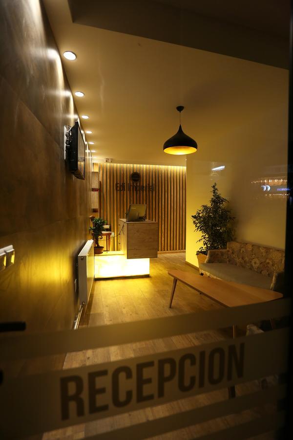 Saray Hotel Prizren Exterior foto