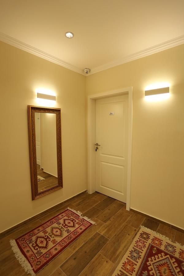 Saray Hotel Prizren Exterior foto
