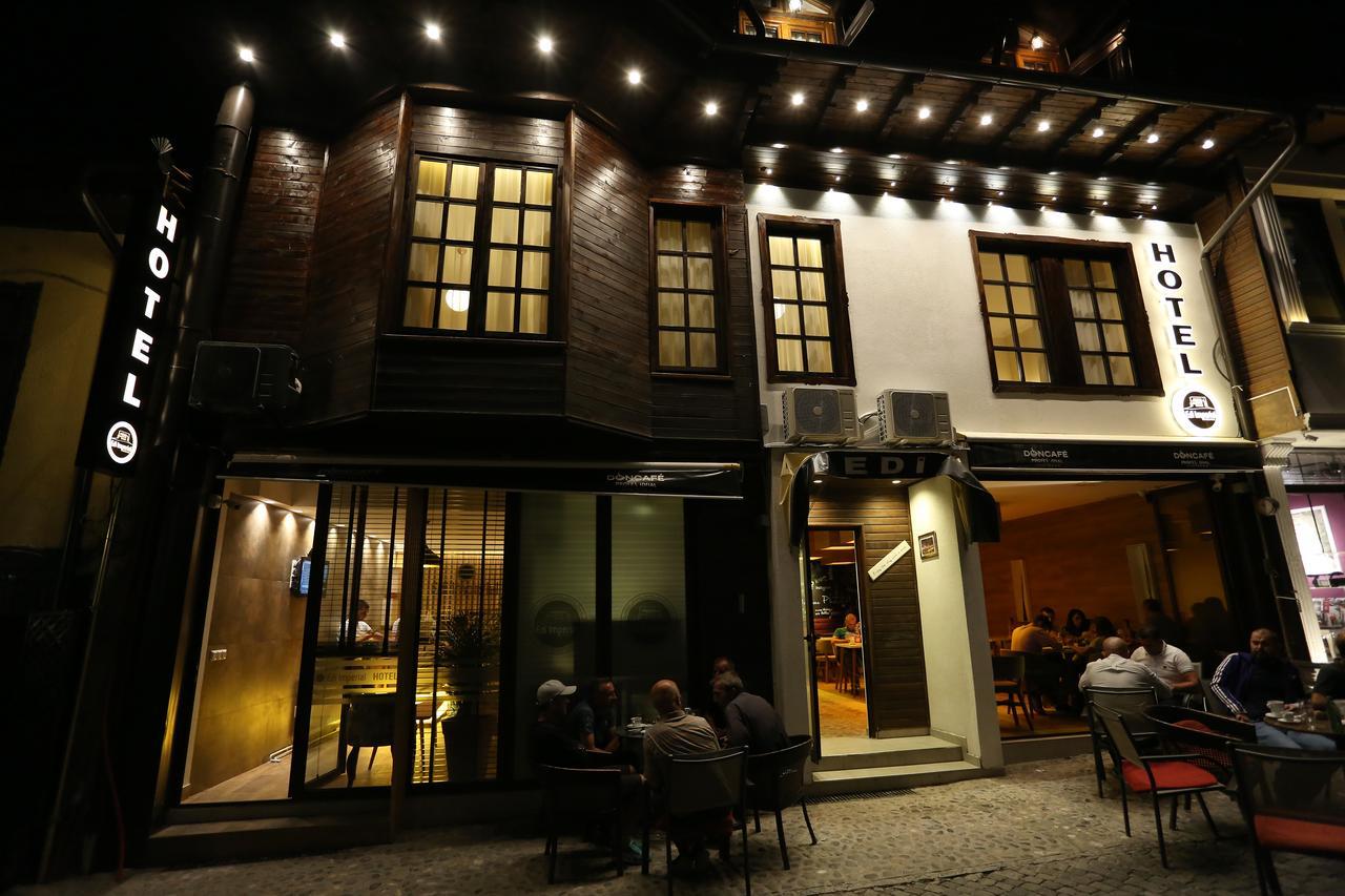 Saray Hotel Prizren Exterior foto