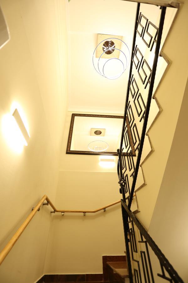 Saray Hotel Prizren Exterior foto