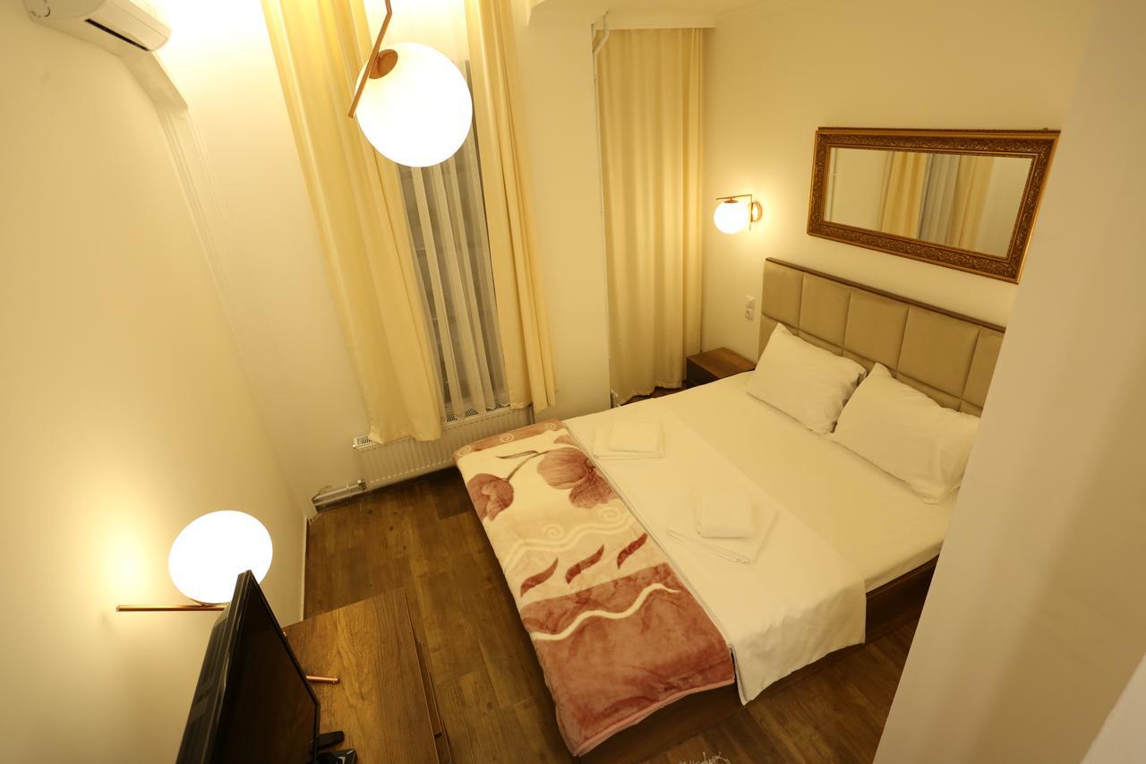 Saray Hotel Prizren Exterior foto