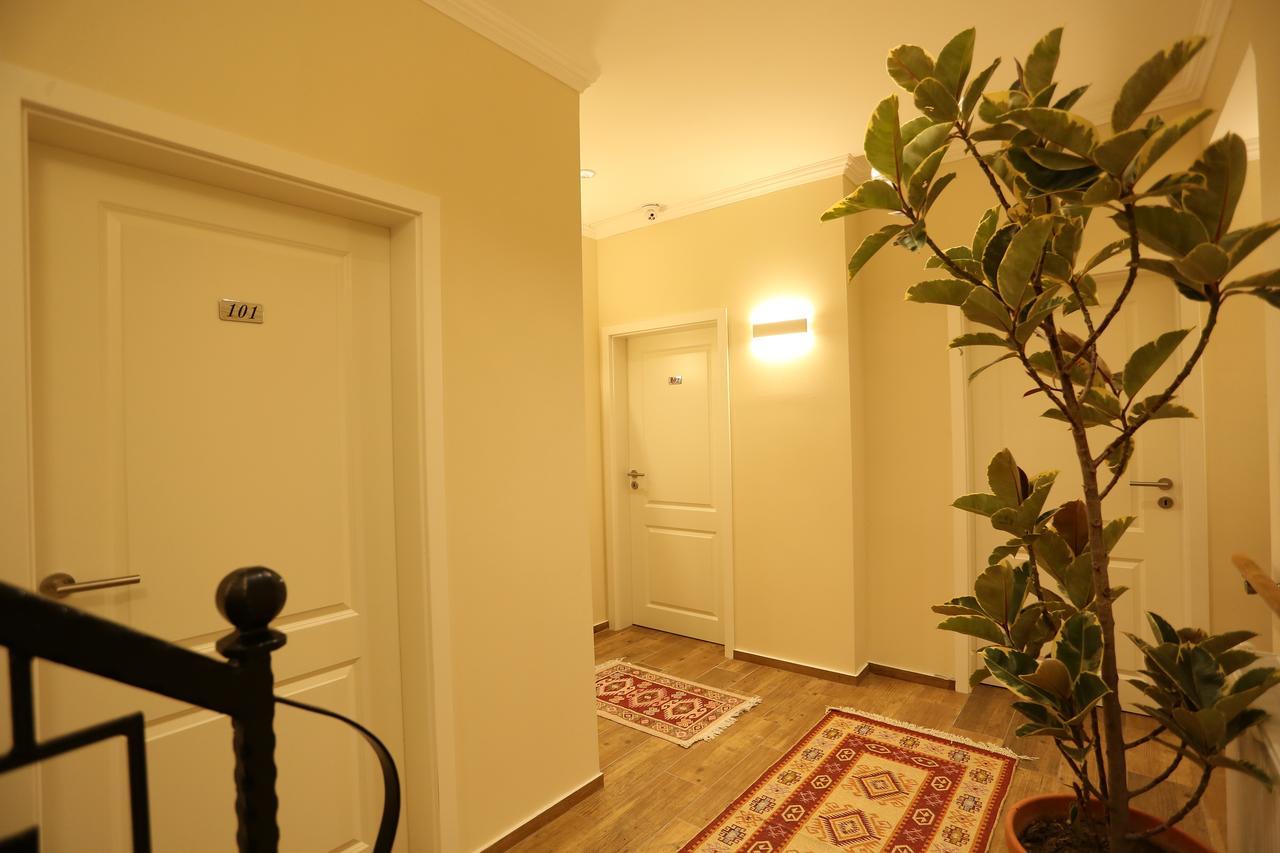 Saray Hotel Prizren Exterior foto